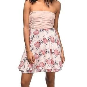 NWT Zumiez Hawaiian Floral Pink Tropical Print Strapless A-line Dress